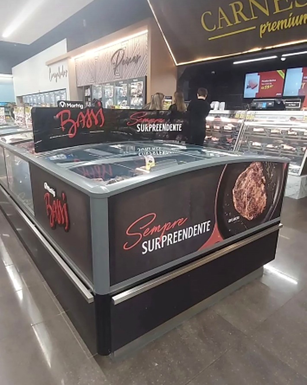 Ilha temática de carnes premium